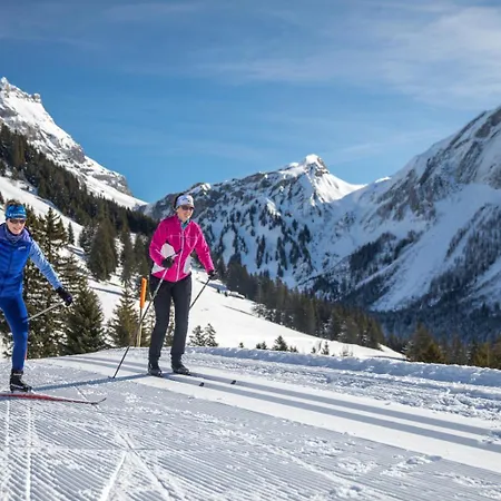 Le Genin - Spacieux Dans Le Centre De